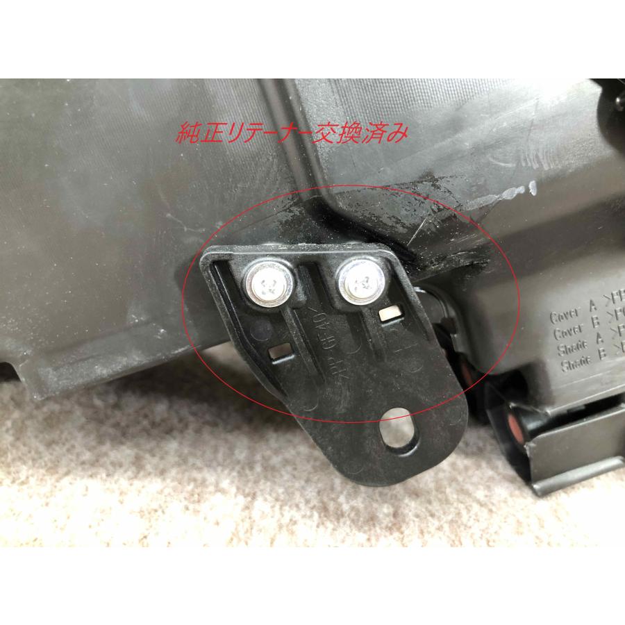 磨き済み AXUH80 MXUH80 ハリアー 右 ヘッドライト LED KOITO 48-233