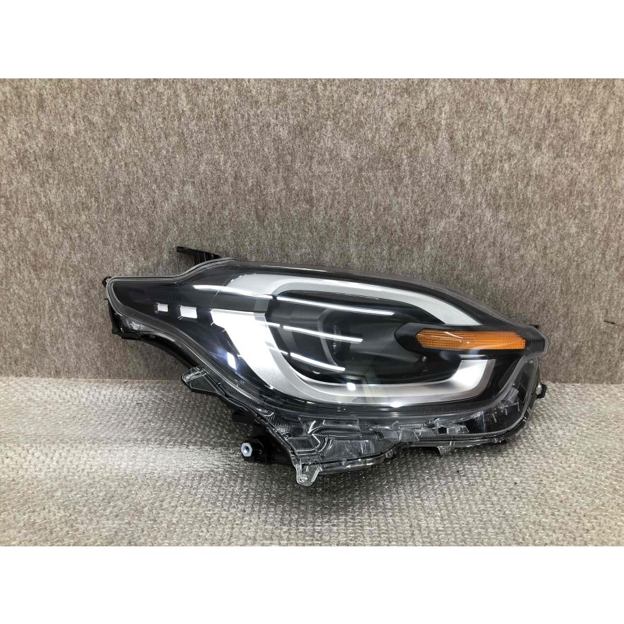 レンズ美品 磨き済み シエンタ Z MXPC10 純正 LED ヘッドライト 右