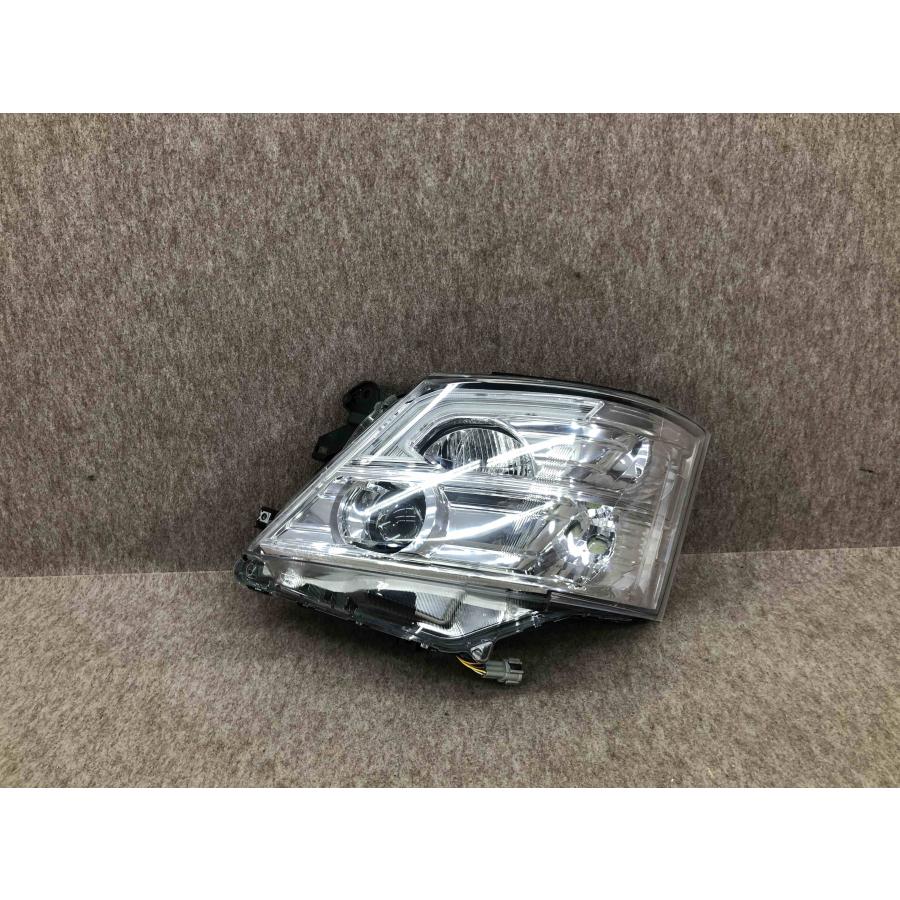 レンズ美品 磨き済み KS2E26/KS4E26 後期 NV350キャラバン LED左