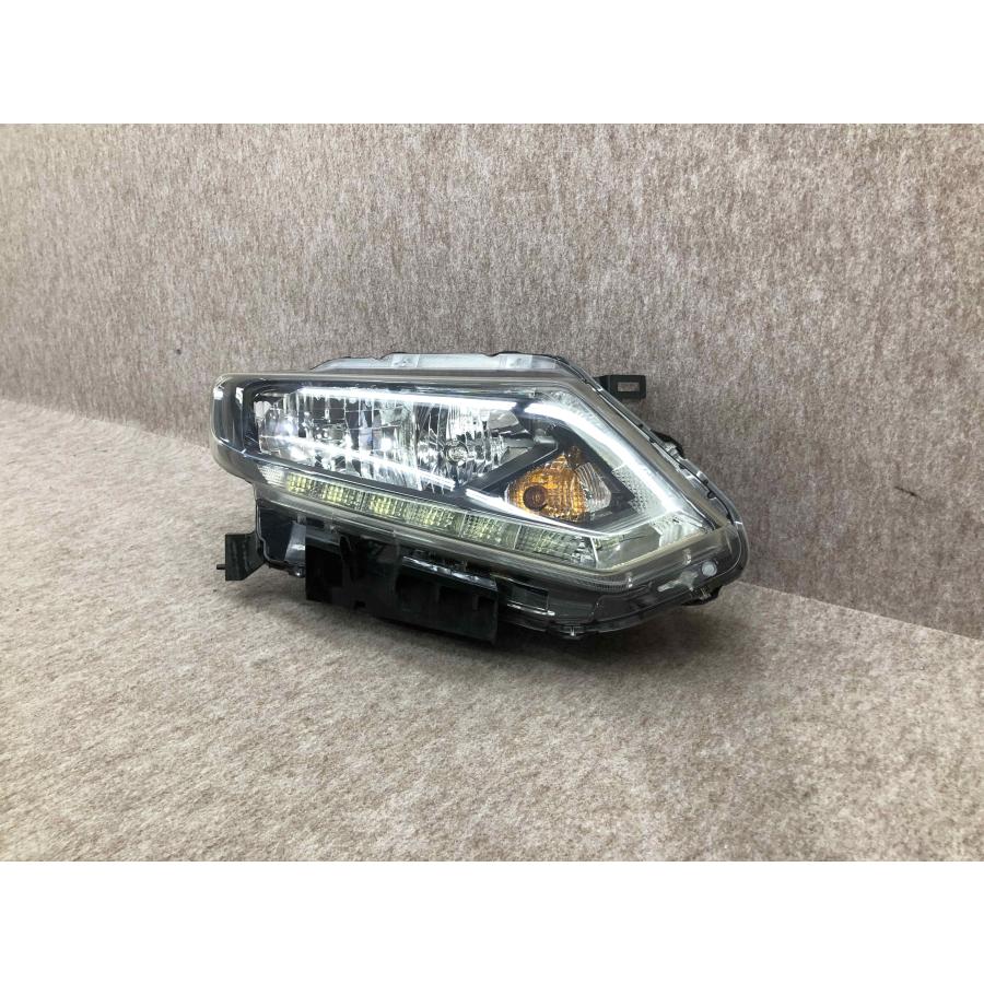 磨き済み エクストレイル T32 NT32 前期 純正 右 ヘッドライト KOITO 
