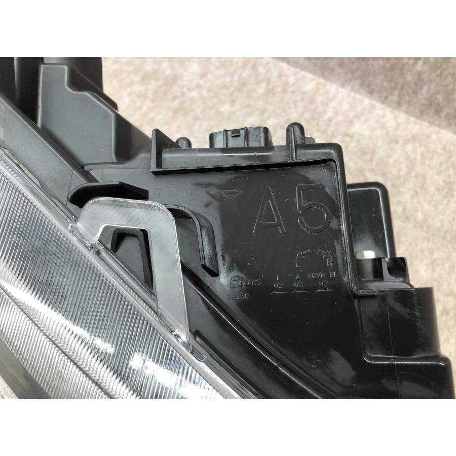 磨き済み M900A ルーミーカスタム 後期 LED 右 ヘッドライト STANLEY
