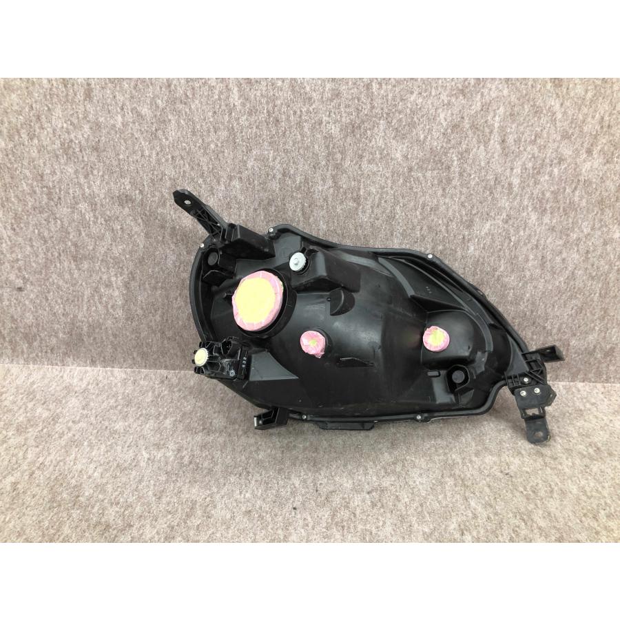 美品 磨き済み ポルテ NSP140 純正 左 ヘッドライト ハロゲン KOITO 52