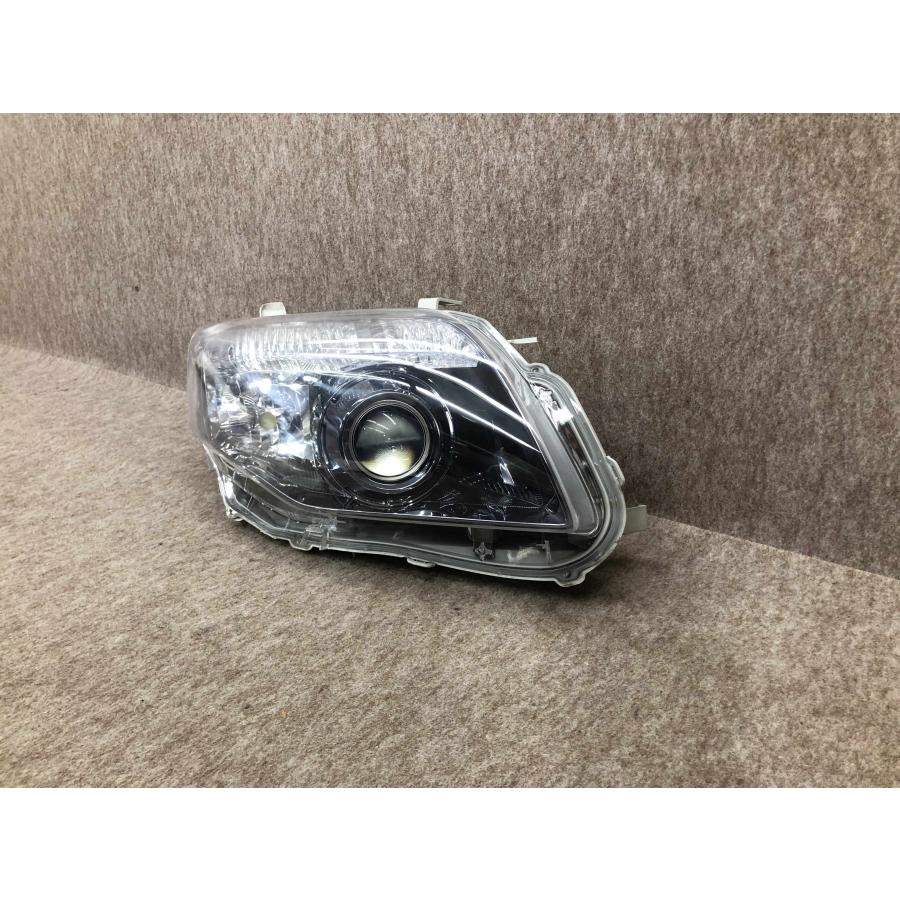 【新品】ZRE142 NZE141 カローラフィールダー ヘッドライト左右セット 美品 磨き済み カローラ フィールダー NZE141G 純正 HID ヘッドライト