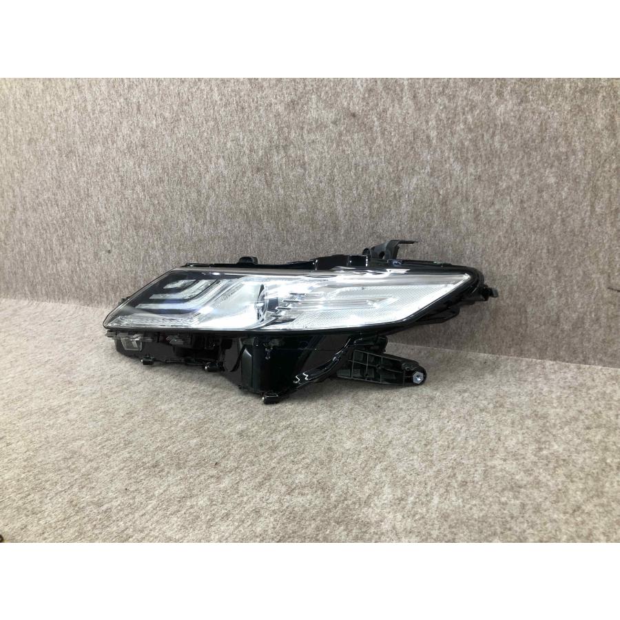 カムリ　AXVH70　後期　LED　ヘッドライト　左右　セットコイト33-233 磨き済み トヨタ LED AXVH70 カムリ 左ヘッドライト KOITO 33-233