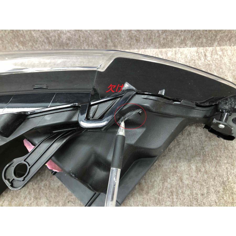 磨き済み トヨタ LED AXVH70 カムリ 左ヘッドライト KOITO 33-233