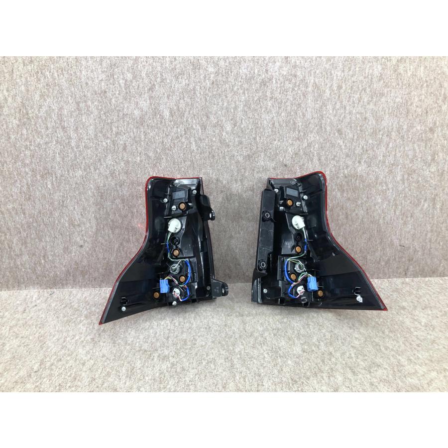 美品 トヨタ ランドクルーザープラド TRJ 150W STANLEY 60-195 左右