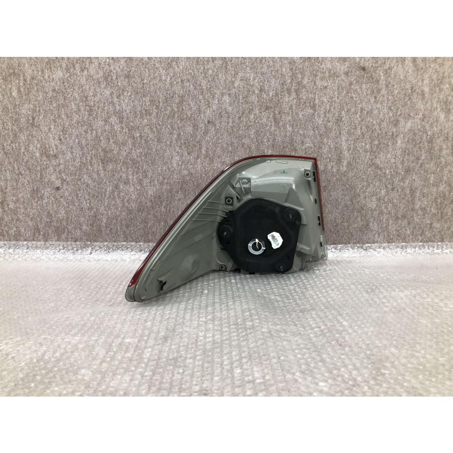 クラウン アスリート200後期 左 テールライト ICHIKOH 30-372 美品 磨き済み クラウン アスリート 200 後期 左 テールライト ICHIKOH