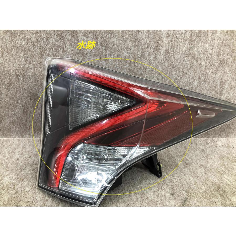 磨き済み プリウス ZVW50/ZVW51/ZVW55 純正 右テールランプ/右テール