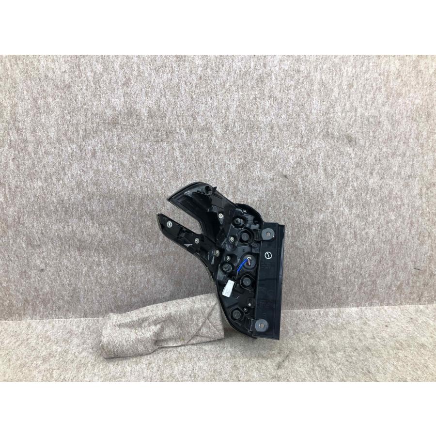 ヴェルファイアテールレンズassy右AGH30w 磨き済み AGH30W 30系 ヴェルファイア 後期 純正 右 LED テールランプ