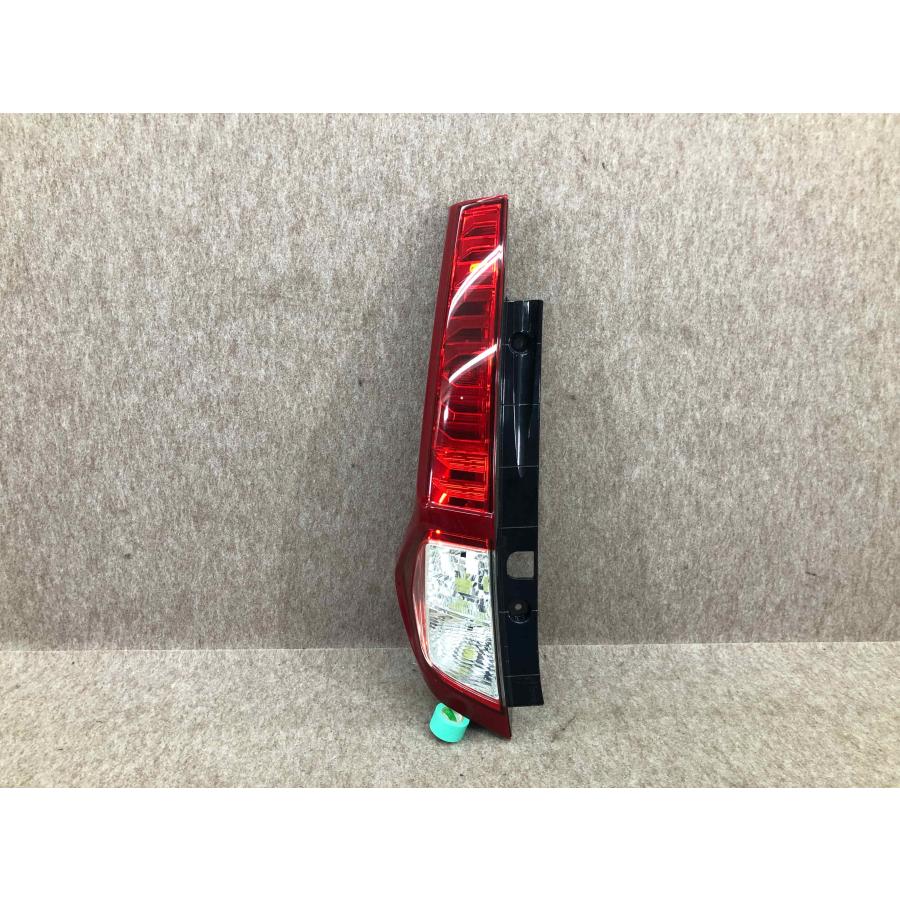 美品 磨き済み ルーミー M900A 純正 テールランプ 左 KOITO 220-69044