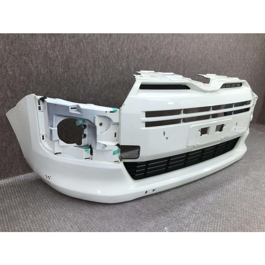 NCP160 NSP160 サクシード プロボックス フロントバンパー 52119-52750