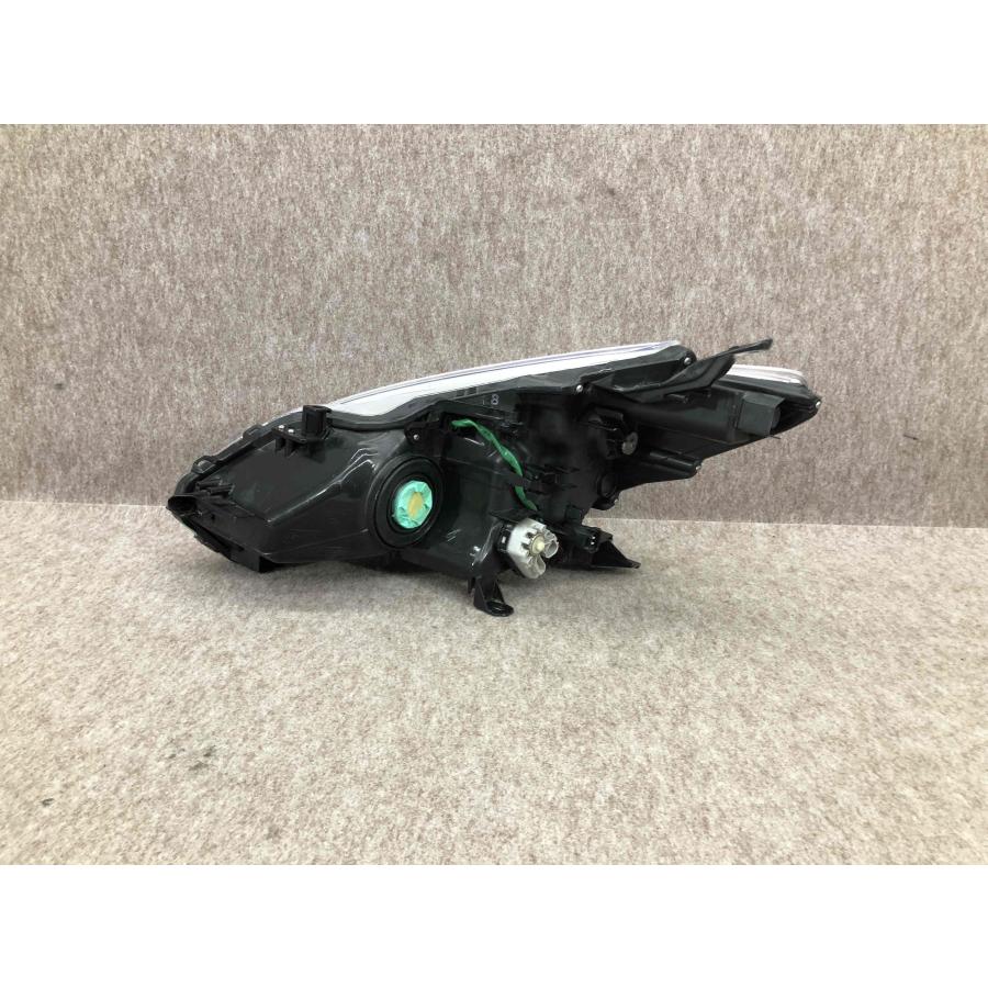 磨き済み プリウス α ZVW40W 前期 純正 LED ヘッドライト 右 KOITO 47