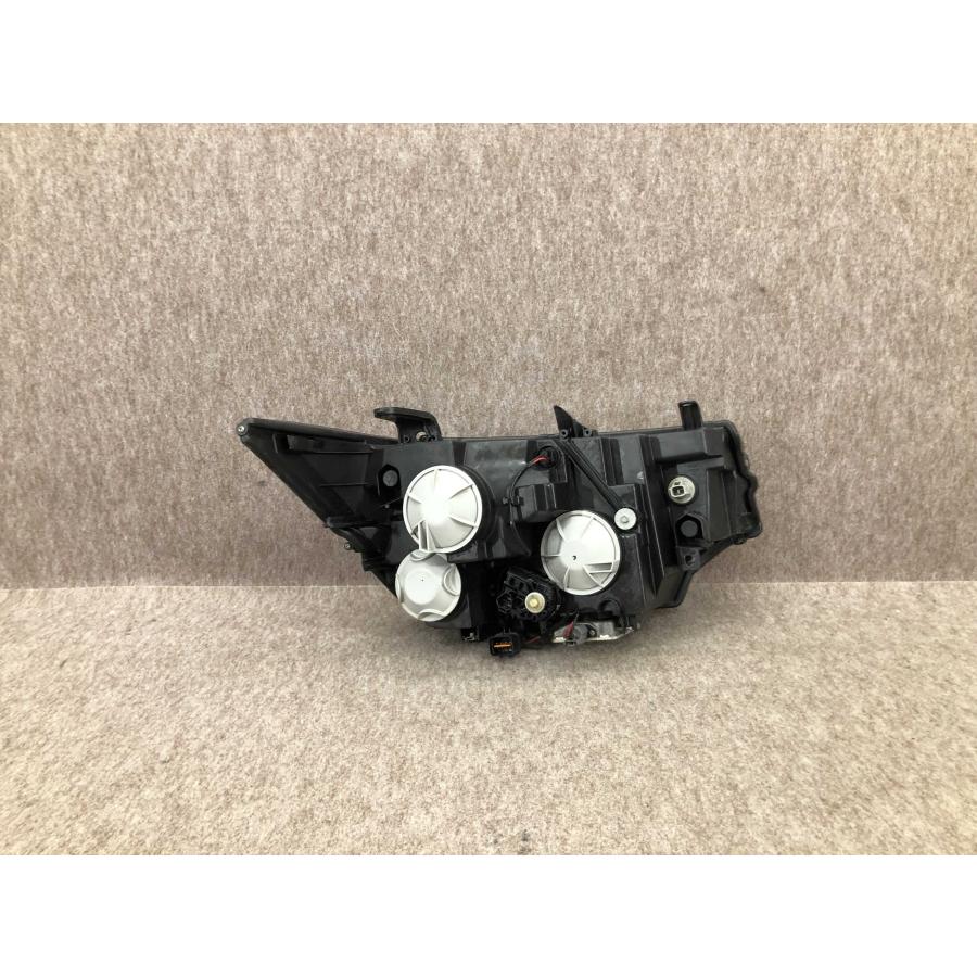 磨き済み CV1W CV2W CV4W CV5W デリカD5 左 ヘッドライト KOITO 100