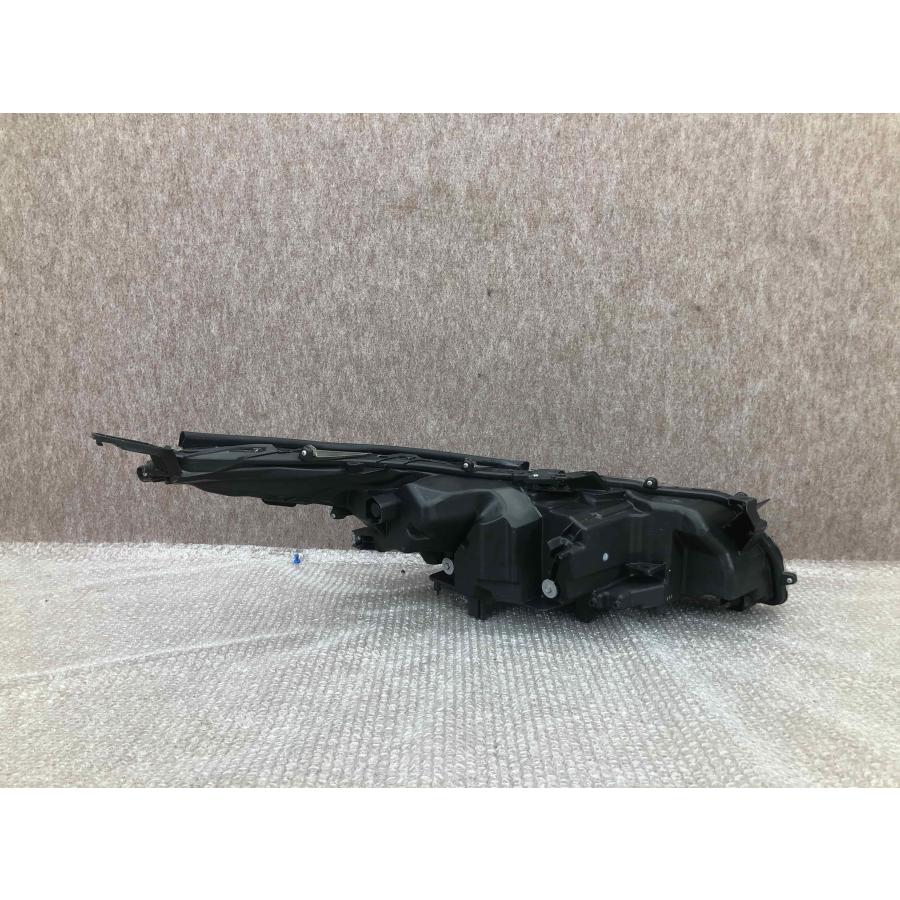 レンズ美品 磨き済み トヨタ プリウス PHV ZVW52 左 ヘッドライト LED