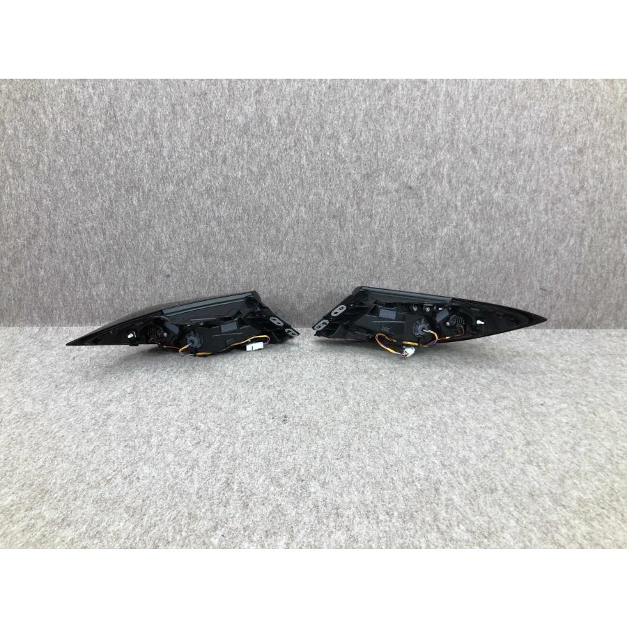 美品 磨き済み トヨタ GR86 ZN8 ZD8 純正テールランプ ICHIKOH D258