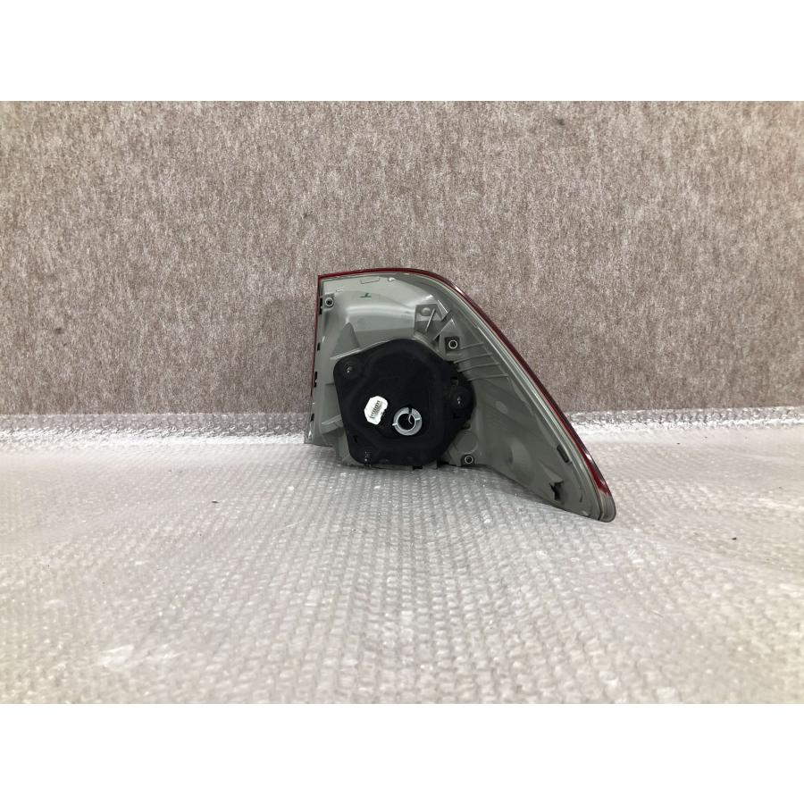 美品 磨き済み クラウン アスリート 200 後期 左 テールライト ICHIKOH