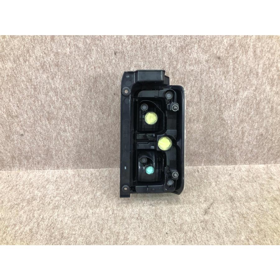 磨き済み LA700S/LA710S ウェイク 純正 左 テールライト TOKAIDENSO