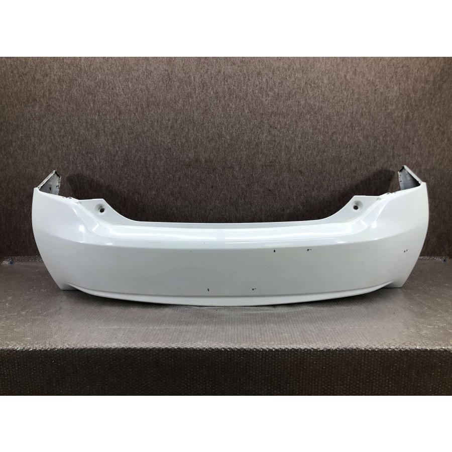 トヨタ プリウス 30系 ZVW30 前期/後期 純正 リアバンパー 52159-47050