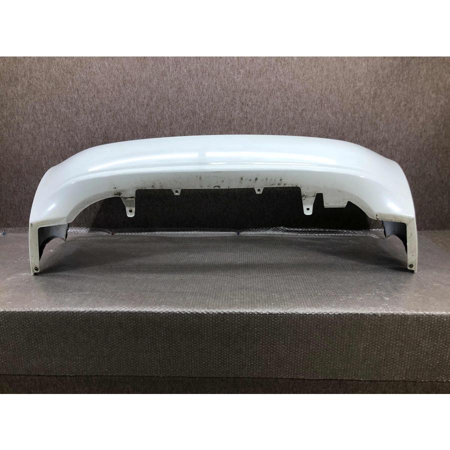 トヨタ プリウス 30系 ZVW30 前期/後期 純正 リアバンパー 52159-47050