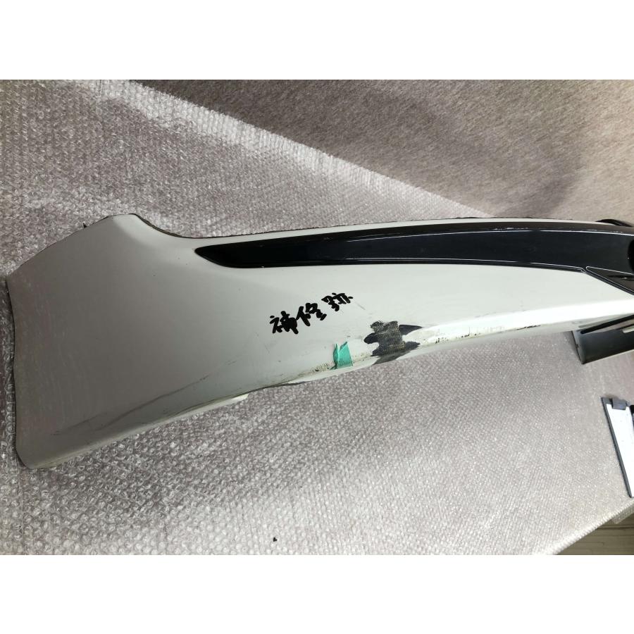 TRD エスクァイア ZRR80 前期 フロントスポイラー76081-ZR880