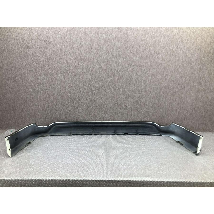 ノア ヴォクシー ZWR80G TRD リアバンパースポイラー 52705-ZR820