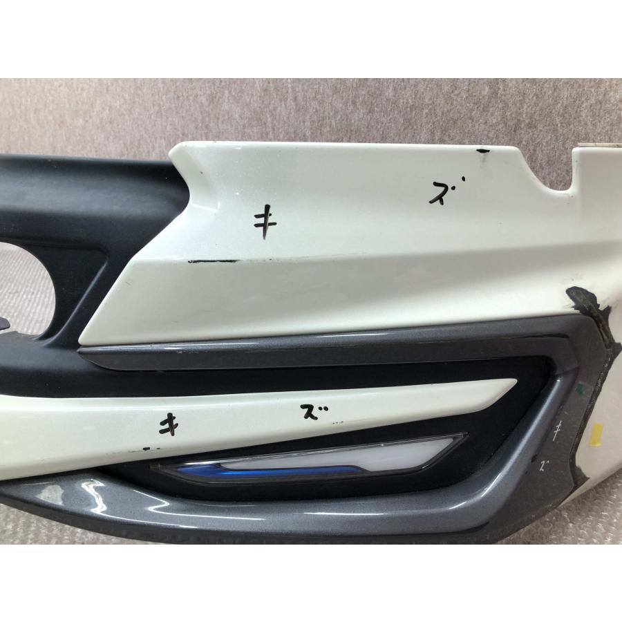 ハリアー80 MODELLISTA フロント LED付き 00_main_35db5799-3c36-4c2a-