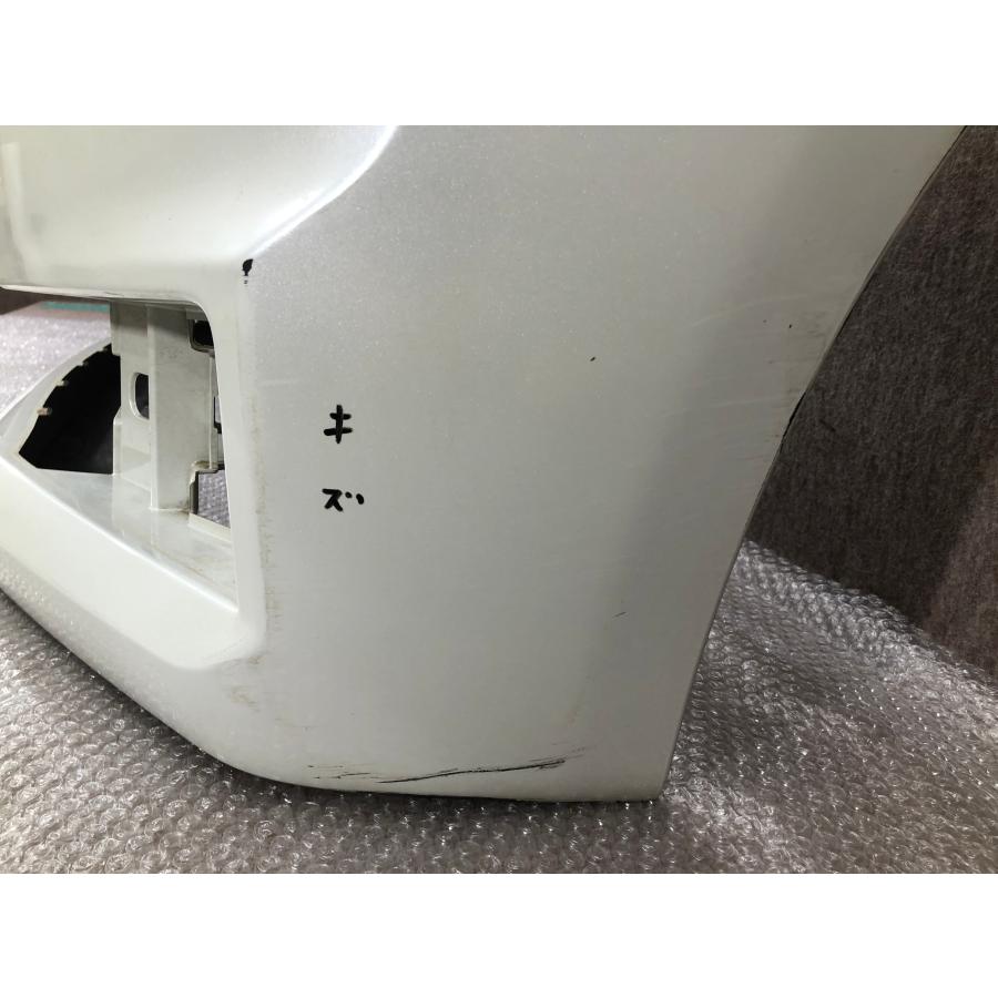 自動車 スペイド NCP145 フロントバンパー F 4WD 52119-52810-K0 9AF