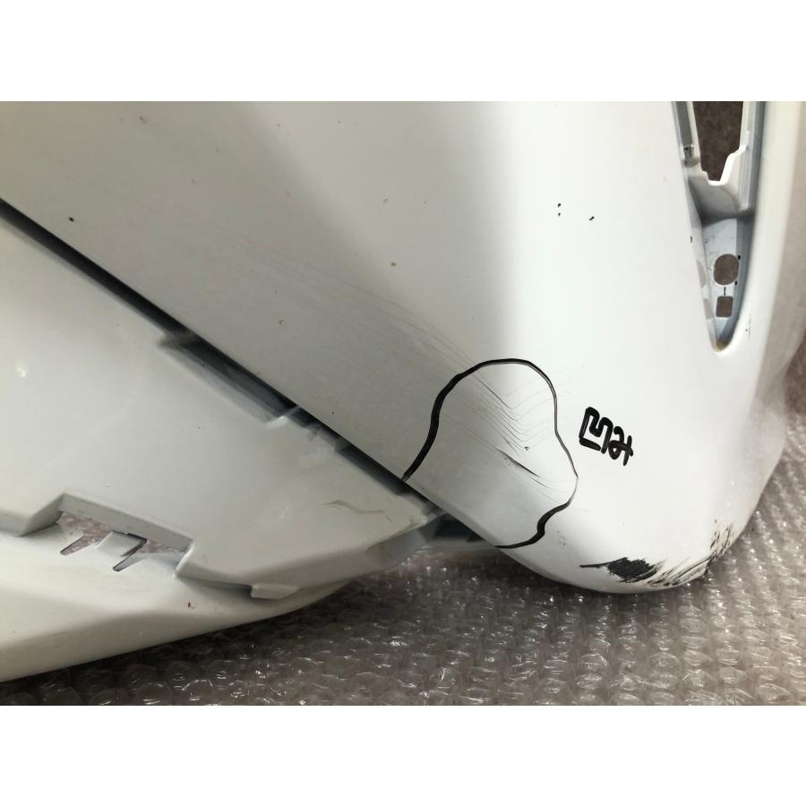 トヨタ プリウス 50系 ZVW50/ZVW51/ZVW55 後期 純正 フロントバンパー