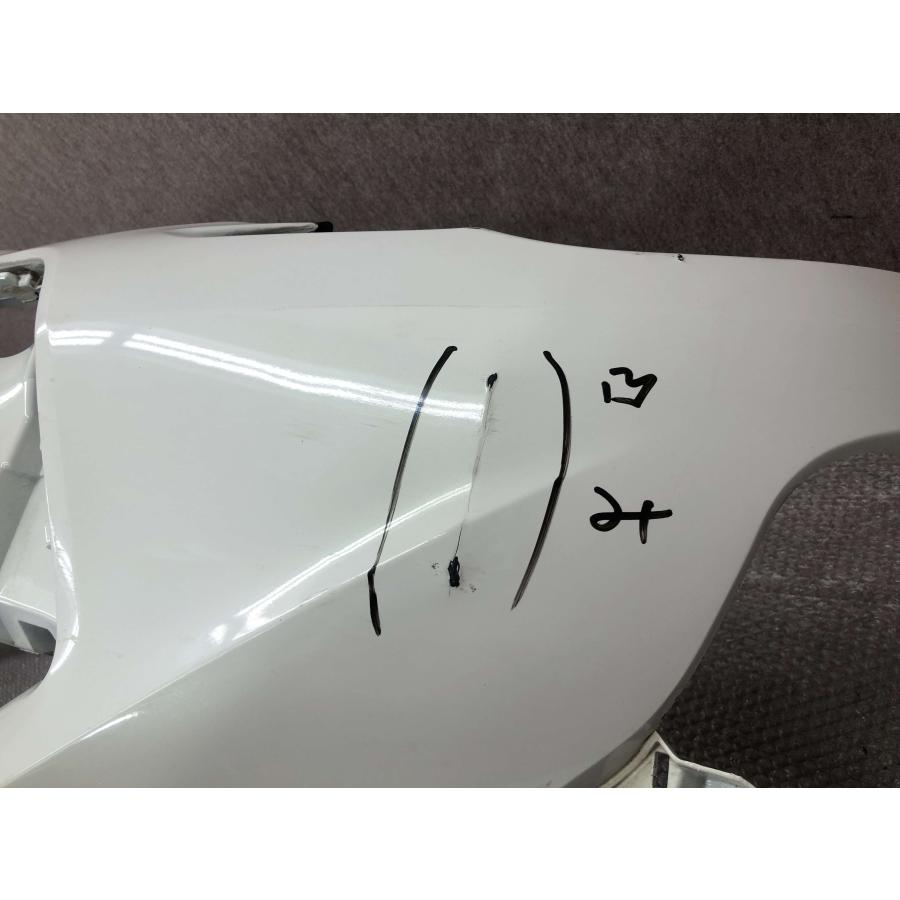 トヨタ アクア NHP10 中期 純正 フロントバンパー 52119-52A10