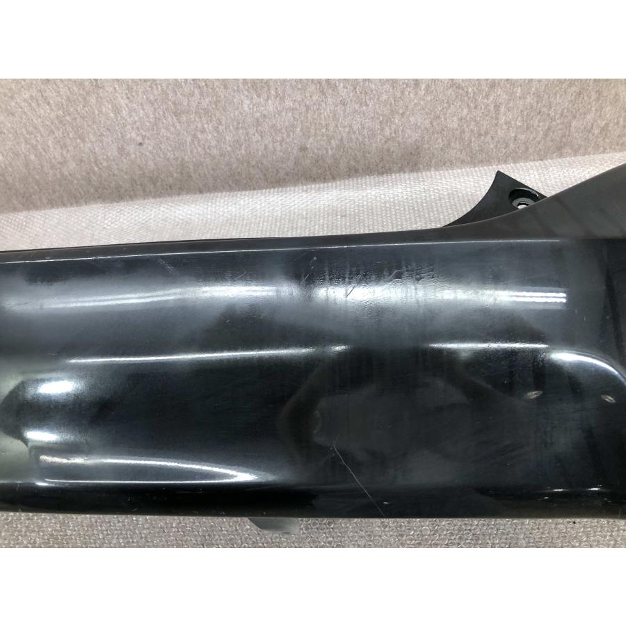 トヨタ アクア NHP10 純正 リアバンパー 52159-52790 再塗装必要です