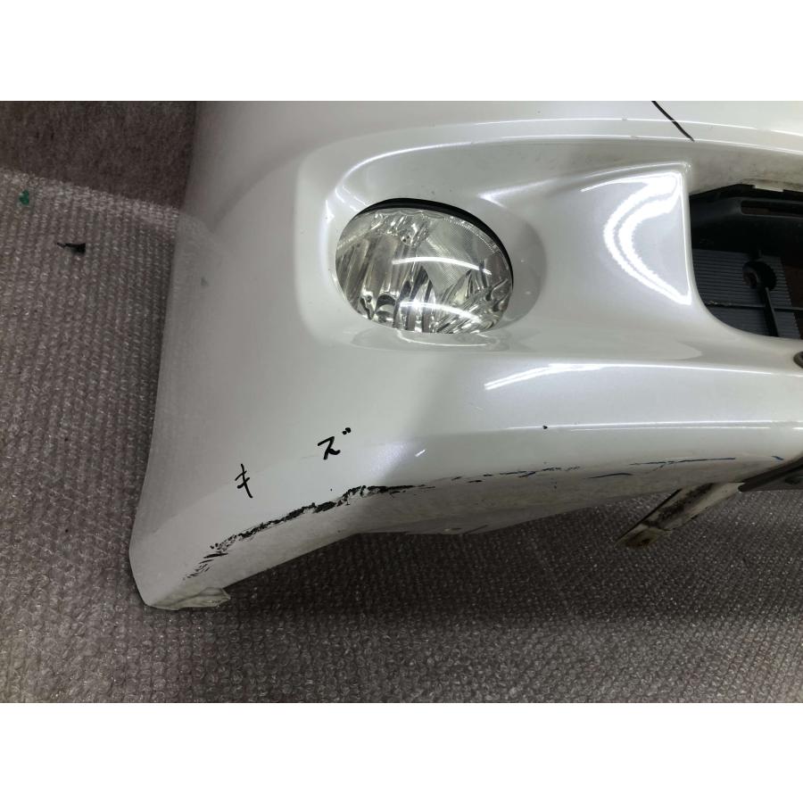 ZRR70/ZRR75 ヴォクシー 純正 フロントバンパー 前期 52119-28D50
