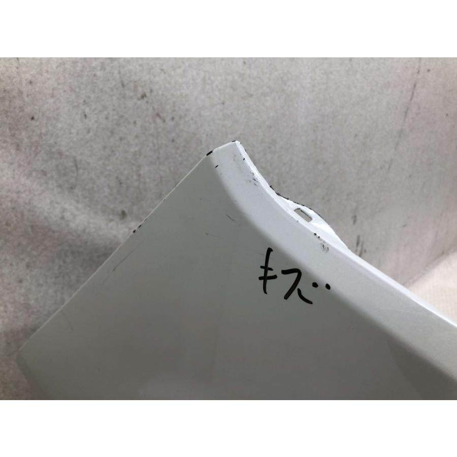 トヨタ カローラ ツーリング NRE210W ZRE212W 純正 リアバンパー 52159