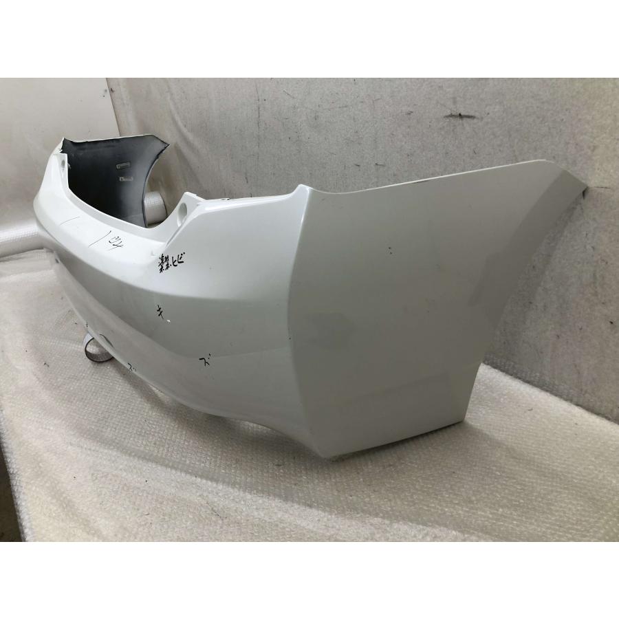 プリウス ZVW30 純正 リアバンパー 52159-47050 : 拓海商事ヤフー店