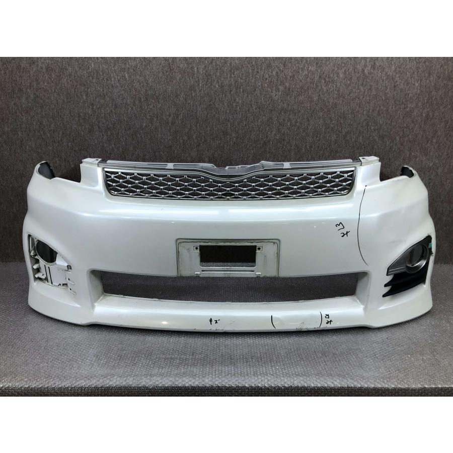 ZRR70W/ZRR75W ヴォクシー 後期 純正 フロントバンパー 52119-28F90