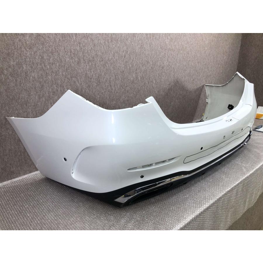 MercedesBenz ベンツ Cクラス W206 純正 リアバンパー A2068850703