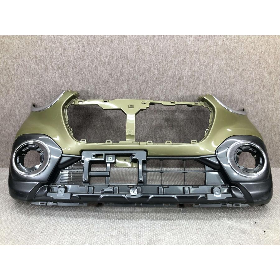 ダイハツ　キャストのフロントバンパ ダイハツ キャスト スタイル LA250S 純正 フロントバンパー 52119