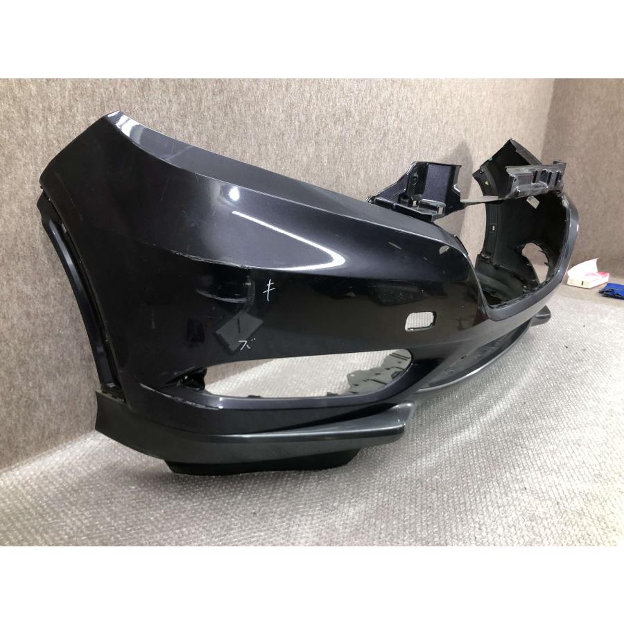 ヴェゼル　RU1 フロントバンパー 71101--T7A-N000 (402) ヴェゼル RU1 RU2 RU3 RU4 純正 フロントバンパー 71101-T7A-N000