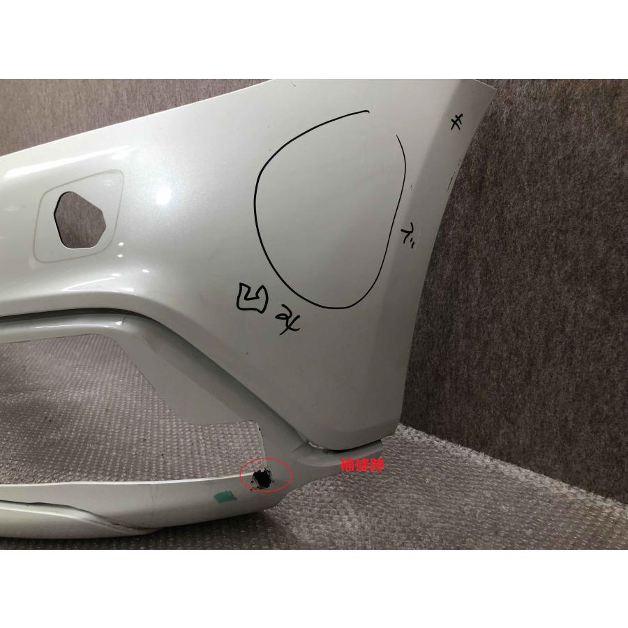 ボルボ V40 クロスカントリー MB 純正 フロントバンパー 31353310