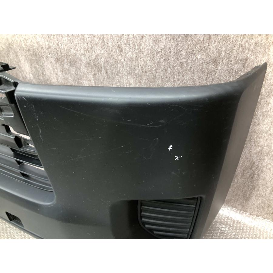 TOYOTA トヨタ ハイエース 200系 4型 ワイドフロントバンパー 黒 52119-26680-B0 未使用 200系ハイエース 4～現行型 ワイドボディ LEGANCE 純正バンパー用