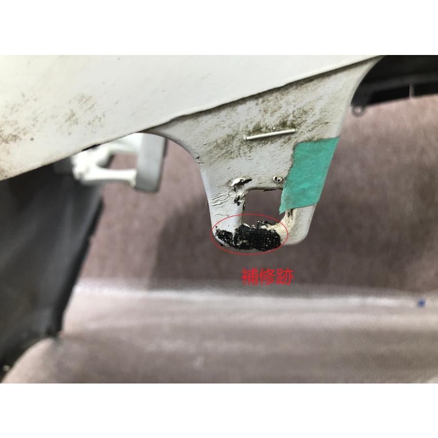 トヨタ プリウス 30系 ZVW30 前期 純正 フロントバンパー 52119-47080