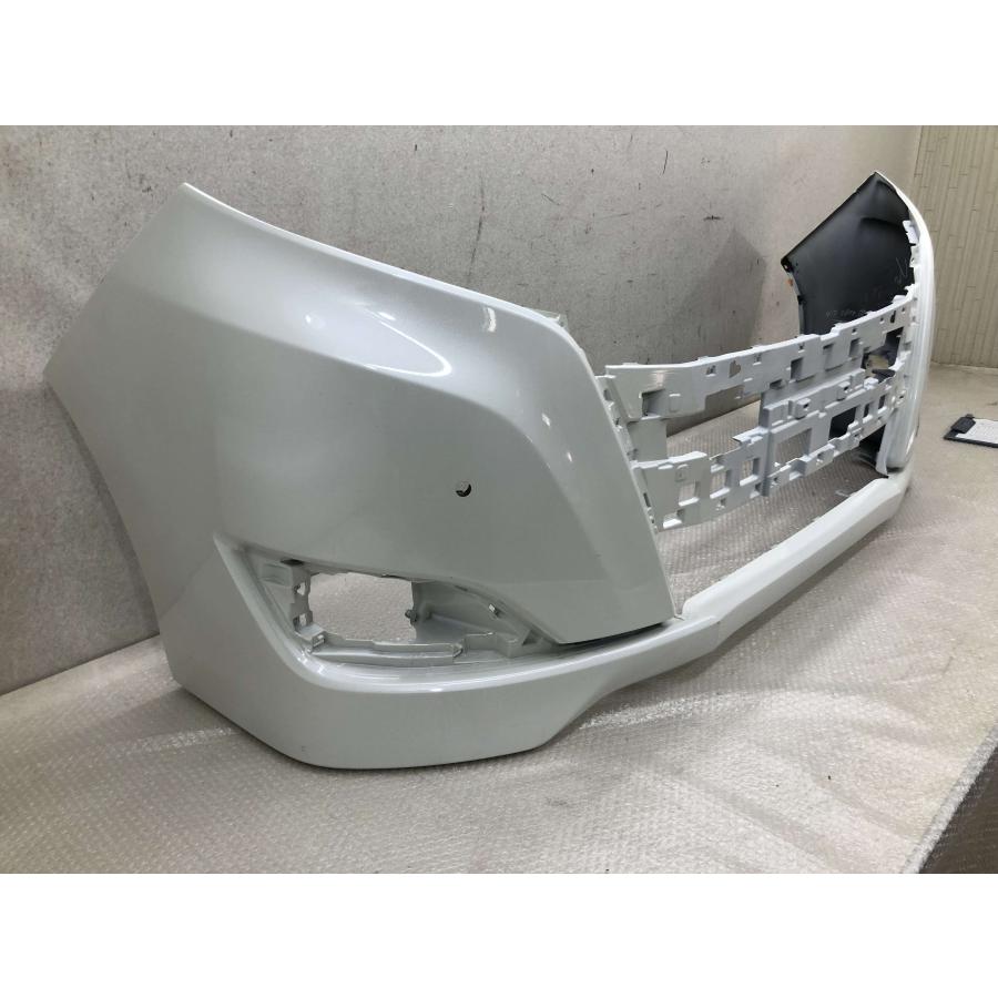 トヨタ エスクァイア 80系 純正品 フロントバンパー 52119-28L30