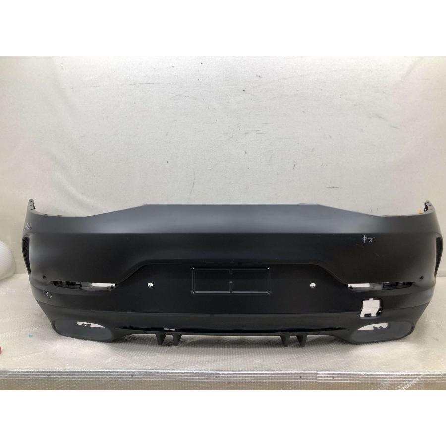 ベンツ 　GT 4　ドアクーペ 　AMG 　X290　 純正 リアバンパー A290/X290 ベンツ AMG 純正 リアバンパー A2908851100 : 拓海商事