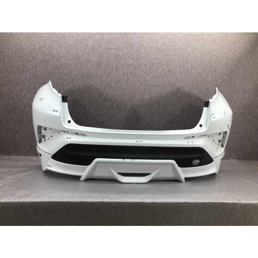 トヨタ NGX50 ZYX10 C-HR 純正 リアバンパー 52159-10300 スポイラ付き