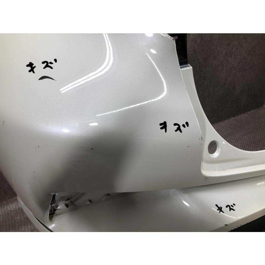 トヨタ NGX50 ZYX10 C-HR 純正 リアバンパー 52159-10300 スポイラ付き
