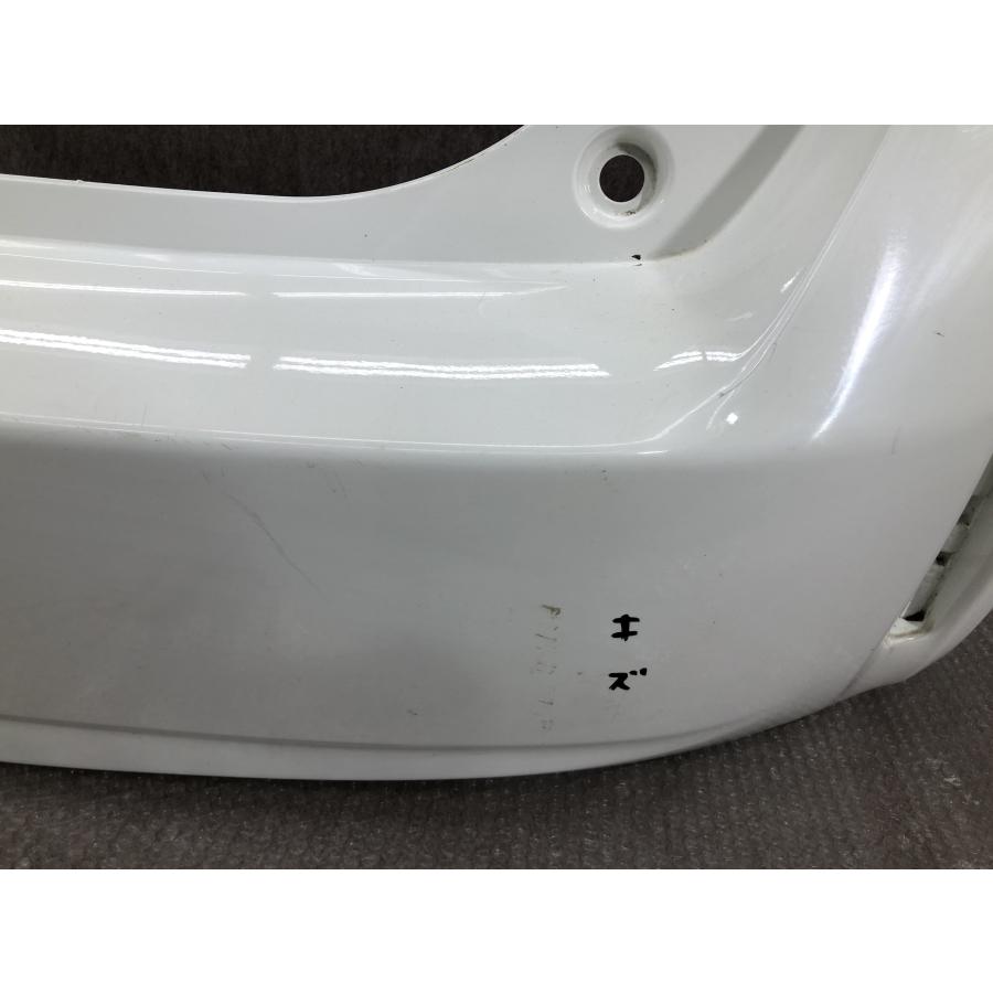トヨタ プリウスα 40系 ZVW40W/ZVW41W 純正 リアバンパー 52159-47070