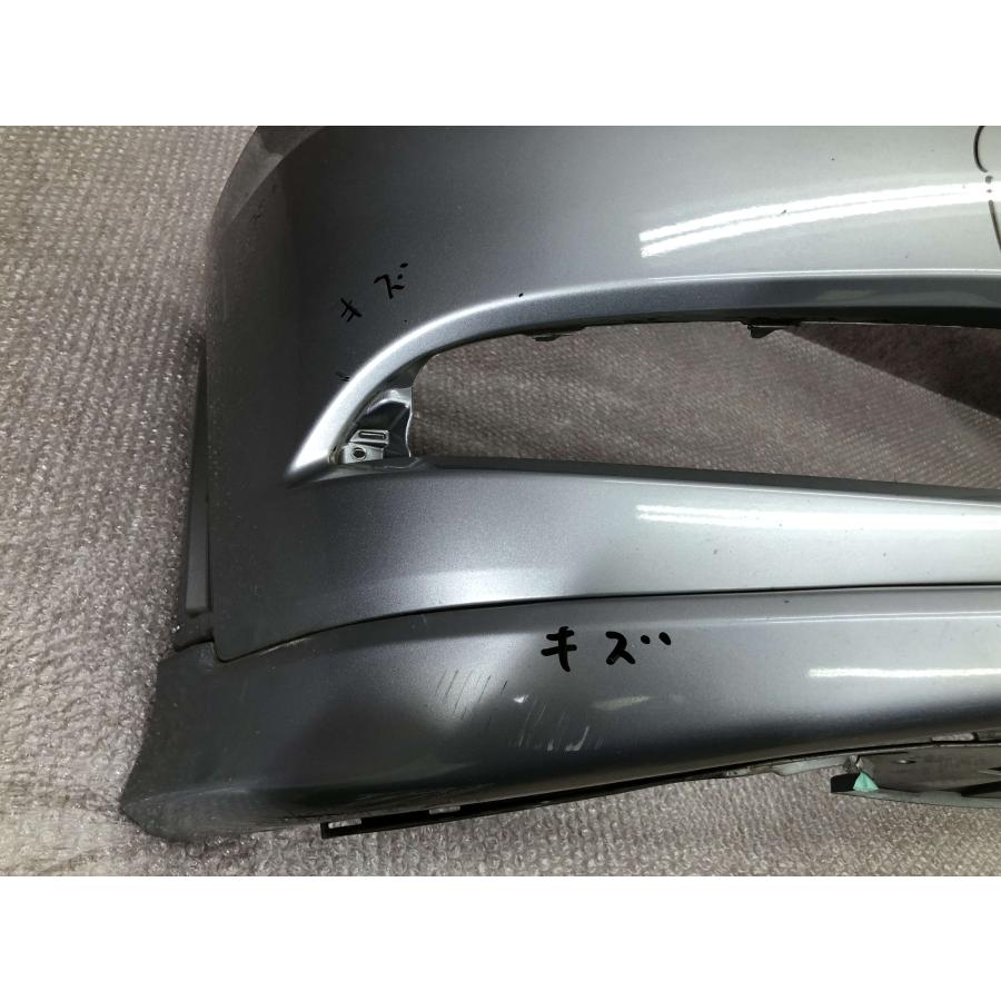ヴェゼル RU1 RU2 RU3 RU4 純正 フロントバンパー 71101-T7A-N000