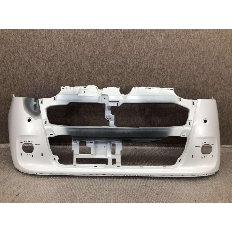 ムーヴ キャンバス LA850S 純正 フロントバンパー 52119-B2G20 : 拓海