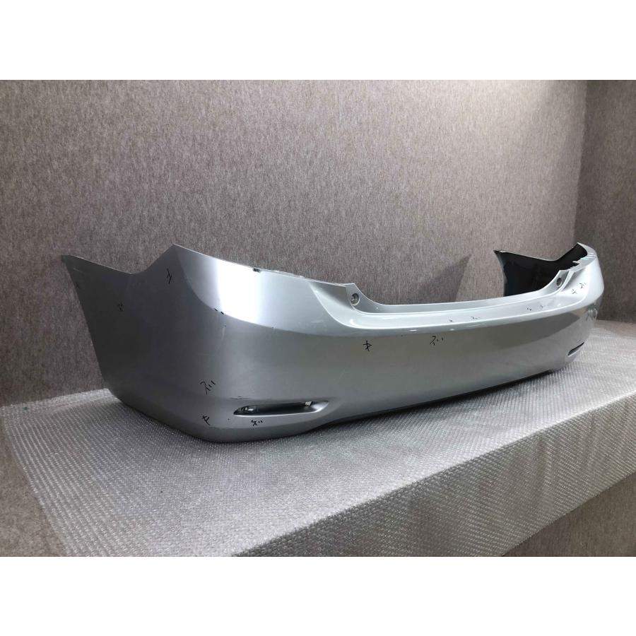 NZT260 プレミオ 純正リアバンパー 白　52159-20A10 NZT260/ZRT260/ZRT265 アリオン 純正 リアバンパー 52159-20A20 : 拓海