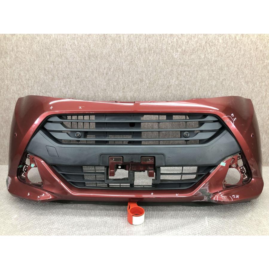タンク M900A M910A純正フロントバンパー52119-B1370 M900A M910A タンク 純正フロントバンパー 52119-B1370 : 拓海商事