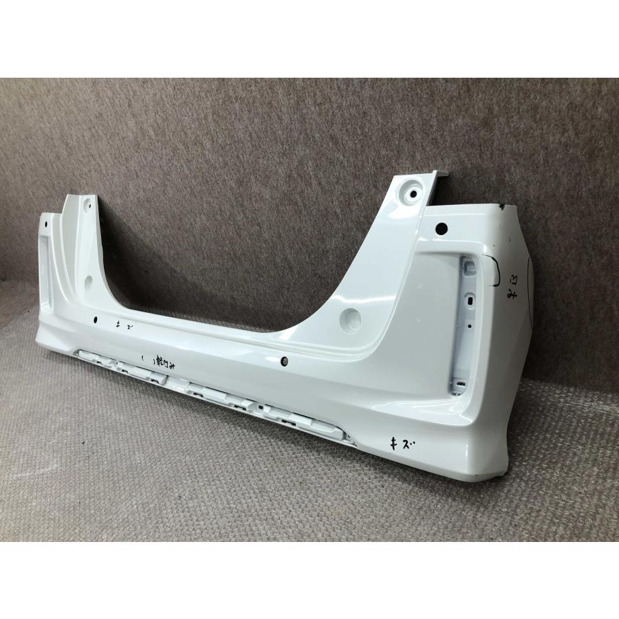 【美品】Ｎ－ＢＯＸ 6BA-JF5 リアバンパー 71501-32R-000ZF JF3/JF4 N-BOX NBOX Nボックス カスタム 純正 リアバンパー 71501-TTA